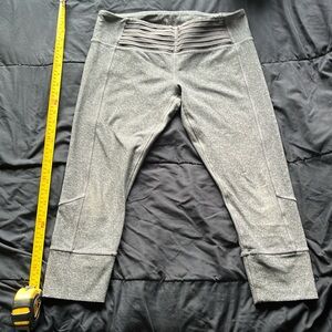 Mondetta athletic capri wear. Large.